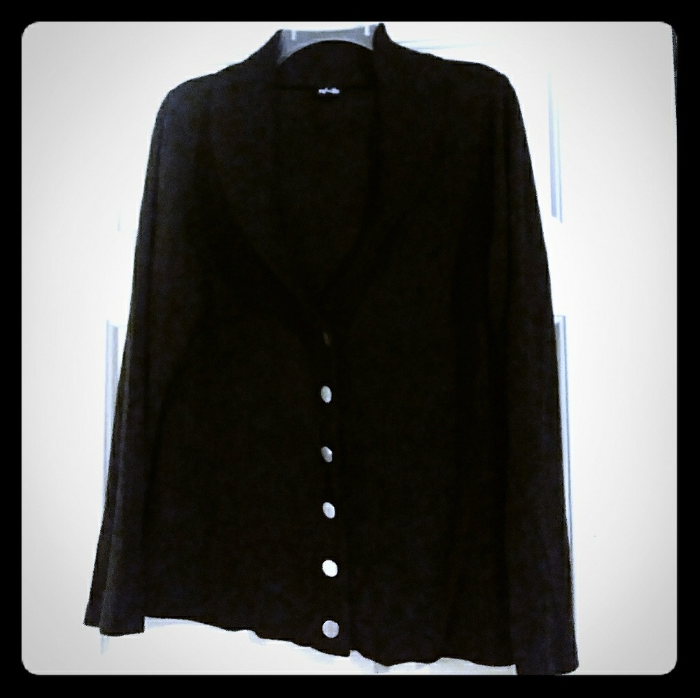 NWT Rafaella Black V-neck button down sweater